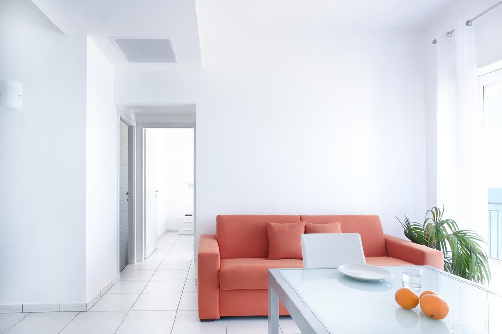 Vuelle Residence Apartments Capo dʼOrlando Habitación foto